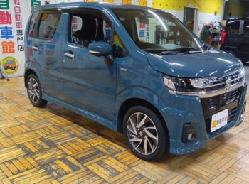 ワゴンR カスタムZ ハイブリッドＺＸ　アップグレードパック　全方位モニター付ディスプレイオーディオ　スズキコネクト 4WD