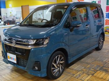 ワゴンR カスタムZ ハイブリッドＺＸ　アップグレードパック　全方位モニター付ディスプレイオーディオ　スズキコネクト 4WD