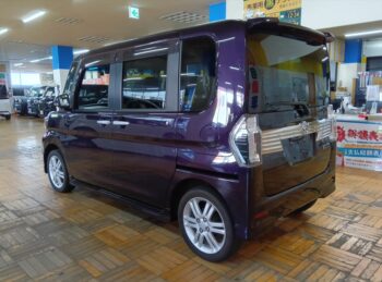 タントカスタム ＲＳ　トップエディションＳＡⅢ　ターボ　パノラマビューモニター　純正ナビＴＶ 4WD