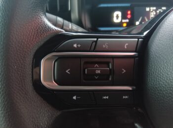 スペーシア ハイブリッドＸ 未使用車 4WD