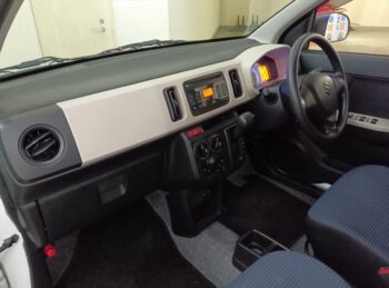 アルト L　セーフティサポート　4WD