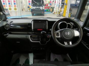 N-BOXカスタム G・Lパッケージ 4WD