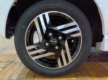 デイズ ハイウェイスターＸ　アラウンドビューモニター 4WD