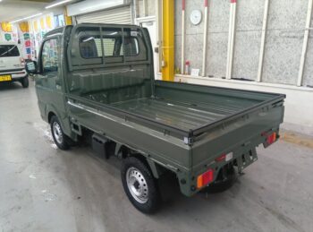 キャリイトラック KC エアコン・パワステ農繁仕様 未使用車 4WD