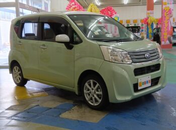 ステラ Ｇ　スマートアシスト　純正ナビＴＶ　バックカメラ　4ＷＤ