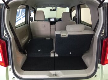 ステラ Ｇ　スマートアシスト　純正ナビＴＶ　バックカメラ　4ＷＤ