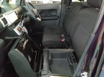 ウェイク L　4WD