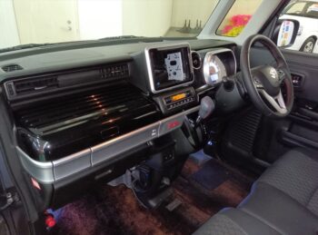 スペーシアカスタム ハイブリッド　XSターボ　4WD