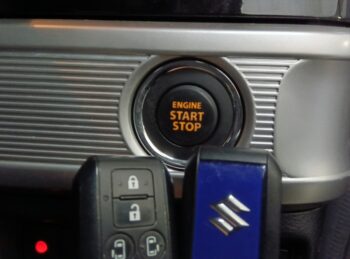 スペーシアカスタム ハイブリッド　XSターボ　4WD