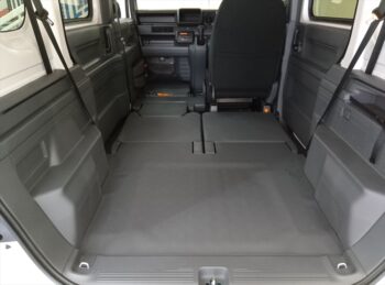 N-VAN G　未使用車　4WD