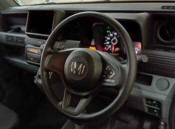 N-VAN G　未使用車　4WD