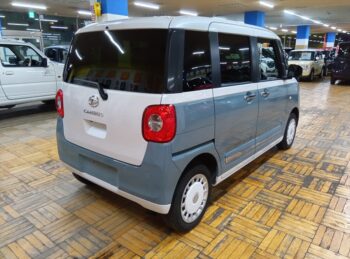 ムーヴキャンバス ストライプスＧターボ　純正9インチナビＴＶ　パノラマモニター 4WD