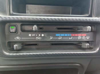 ハイゼットトラック 多目的ダンプ エアコン・パワステ 4WD