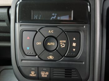 スペーシア ハイブリッドX 未使用車 4WD