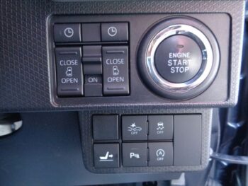タントカスタム Ｘセレクション 4WD
