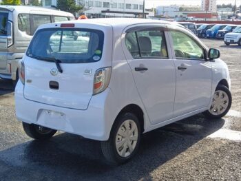 ミライース Ｌｆ スマートセレクションＳＡ 4WD