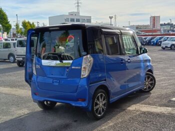 eKスペースカスタム Ｔ ターボ ｅアシスト 4WD