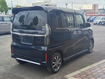 N-BOXカスタム Ｌ 後期型 4WD