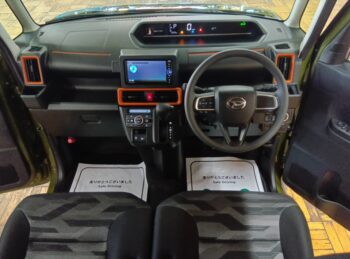 タント ファンクロス　純正ナビＴＶ　バックカメラ 4WD