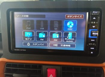 タント ファンクロス　純正ナビＴＶ　バックカメラ 4WD