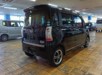 タントエグゼカスタム ＲＳ　ターボ　純正ナビTV　バックカメラ 4WD