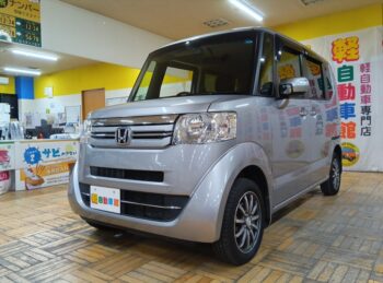 N-BOX Ｇ　ＳＳパッケージ　純正ナビＴＶ　バックカメラ 4WD