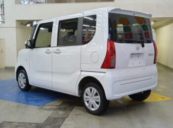 タント L　社外ナビTVバックカメラ　4WD