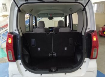 タント L　社外ナビTVバックカメラ　4WD