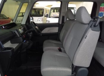 タント L　社外ナビTVバックカメラ　4WD