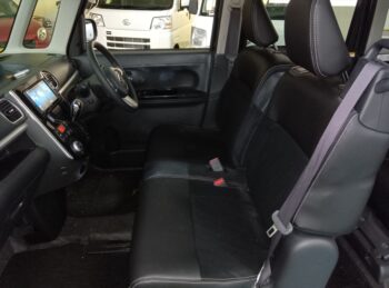 タントカスタム X　トップエディションSA　ナビバックカメラ　4WD