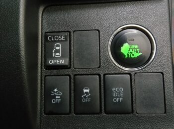 タントカスタム X　トップエディションSA　ナビバックカメラ　4WD