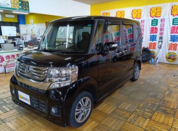 N-BOX+カスタム Ｇ・ターボパッケージ　社外ナビＴＶ　バックカメラ 4WD