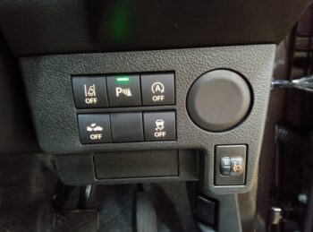 アルト Ｌ　バックアイカメラ　スズキコネクト  未使用車 4WD