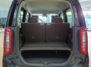 N-WGN Ｌホンダセンシング　純正ナビ・バックカメラ 4WD