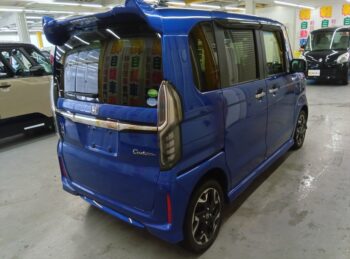 N-BOXカスタム G・L ターボ ホンダセンシング 純正８インチナビTV バックカメラ 4WD