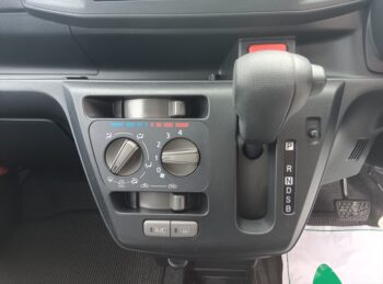 ピクシスエポック Ｌ ＳＡⅢ 4WD