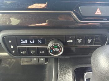 N-BOXカスタム Ｇ・Ｌ ナビＴＶ バックカメラ