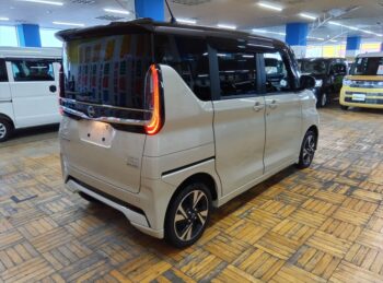 ルークス ハイウェイスターG ターボ プロパイロットエディション　後期型　アラウンドビューモニター  4WD