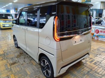 ルークス ハイウェイスターG ターボ プロパイロットエディション　後期型　アラウンドビューモニター  4WD