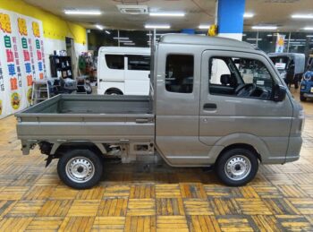 スーパーキャリイトラック Ｌ　未使用車 4WD