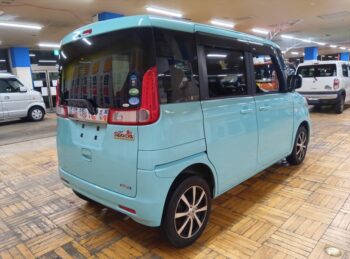 スペーシア Ｇリミテッド　純正ナビＴＶ　バックカメラ　後期型 4WD