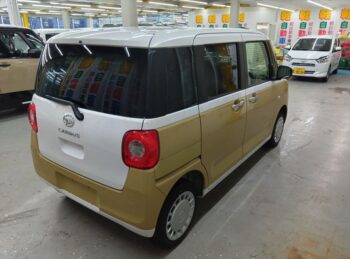 ムーヴキャンバス ストライプスX 未使用車 4WD