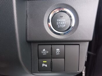 タフト Ｇ ダーククロムベンチャー 純正ＳＤナビTV バックカメラ  未使用車