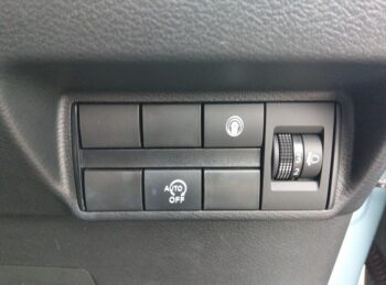 デイズ ハイウェイスターG ターボ アラウンドビューモニター