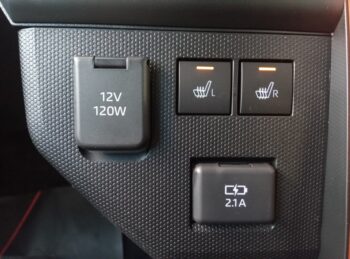 タフト Ｇ 純正ナビＴＶ バックカメラ 未使用車