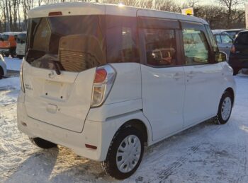 デイズルークス X ナビ アラウンドビューモニター 4WD