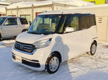 デイズルークス X ナビ アラウンドビューモニター 4WD