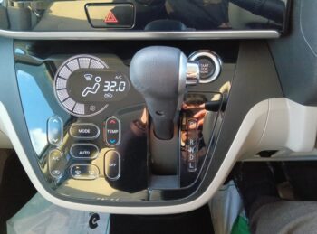 デイズルークス X ナビ アラウンドビューモニター 4WD