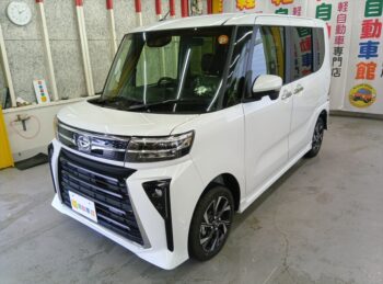 タントカスタム X パノラマモニターカメラ 未使用車 4WD