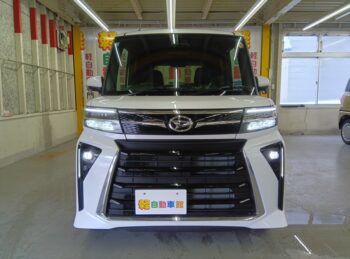 タントカスタム X パノラマモニターカメラ 未使用車 4WD
